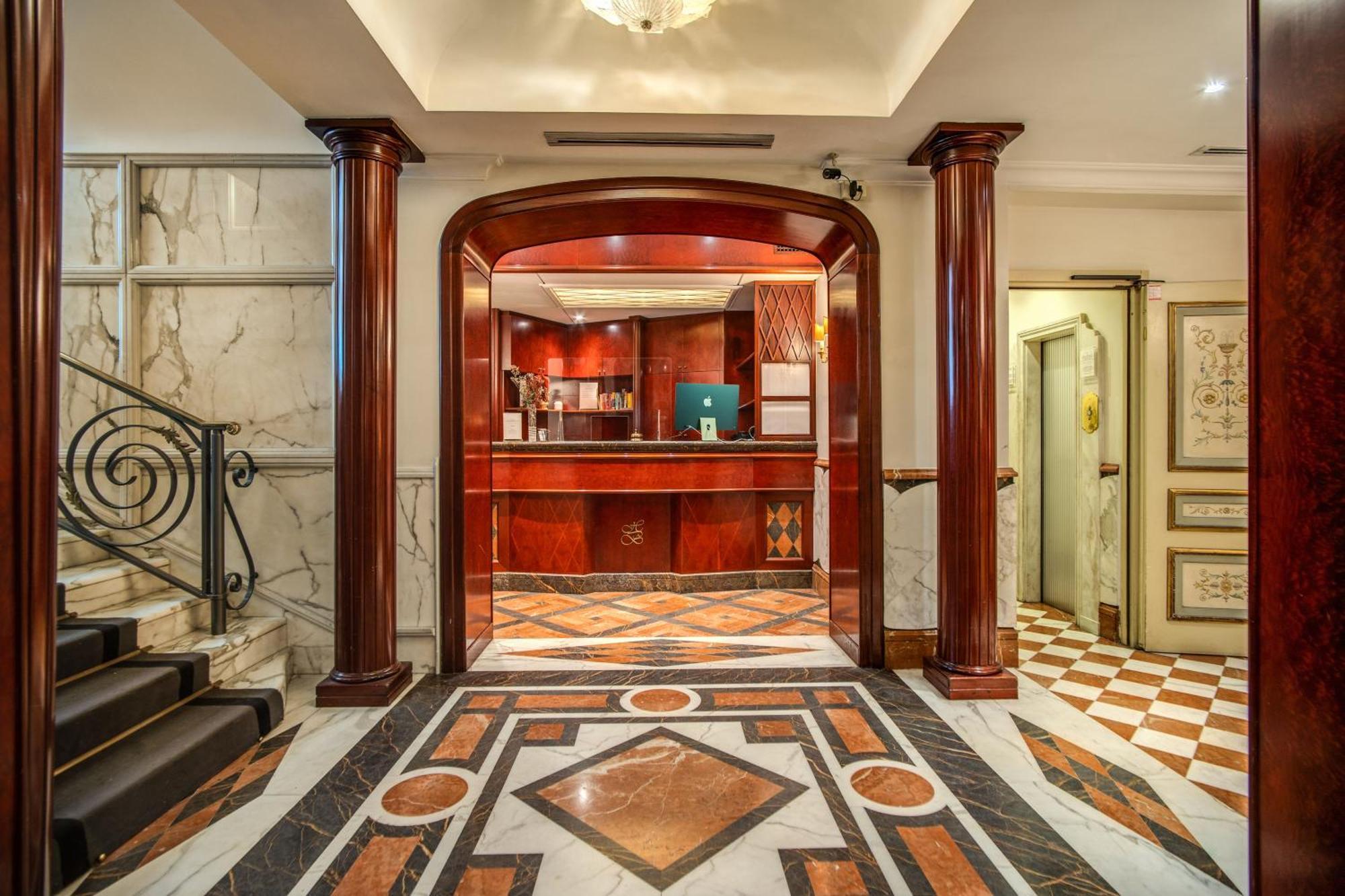 The Britannia Hotel — Foto 1